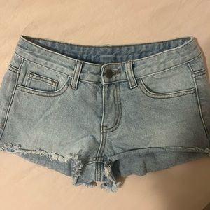 Brandy Melville light wash shorts